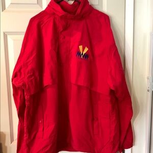 Men’s 90’s vintage Lands end red windbreaker style jacket Mann theaters logo.